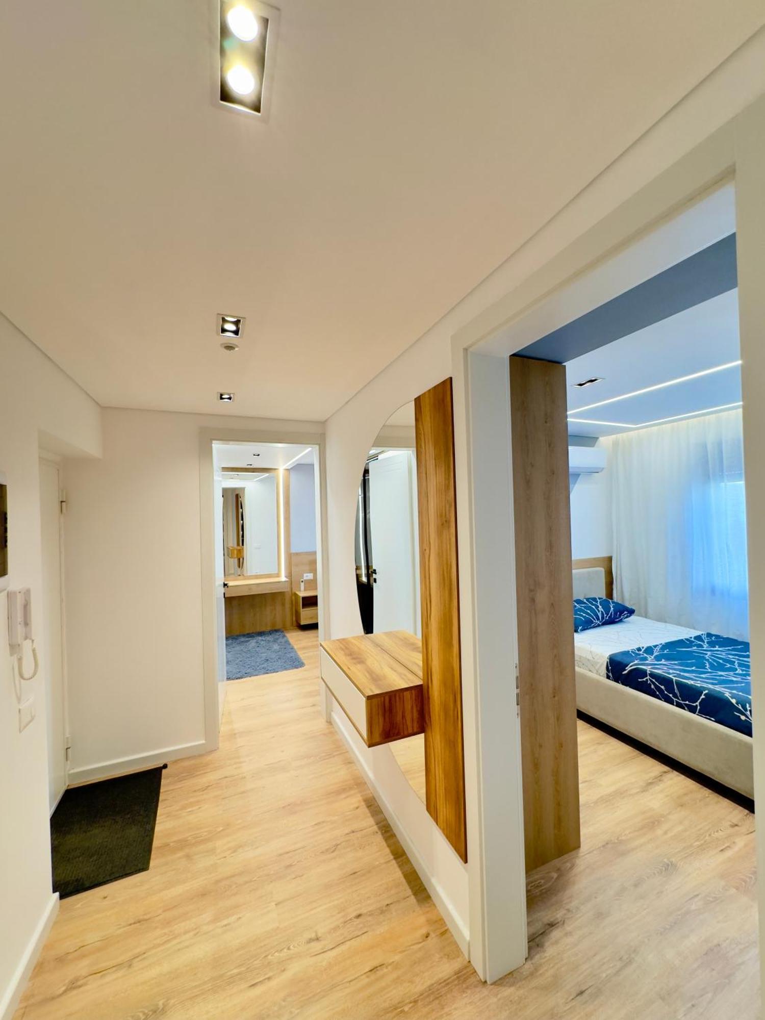Soinn'S Apartament Tirana Exterior photo